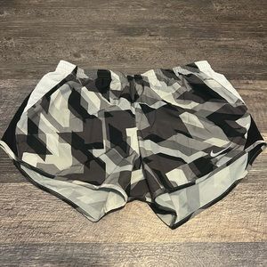 Multicolor Nike shorts | medium